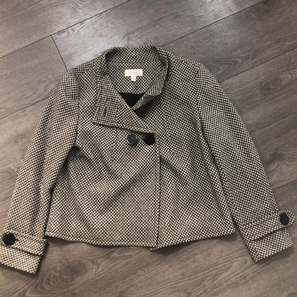 Concepts by Conrad C. Black and white tweed button up jacket